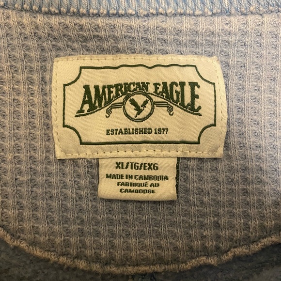 American Eagle Sweatshirt - Picture 2 of 3